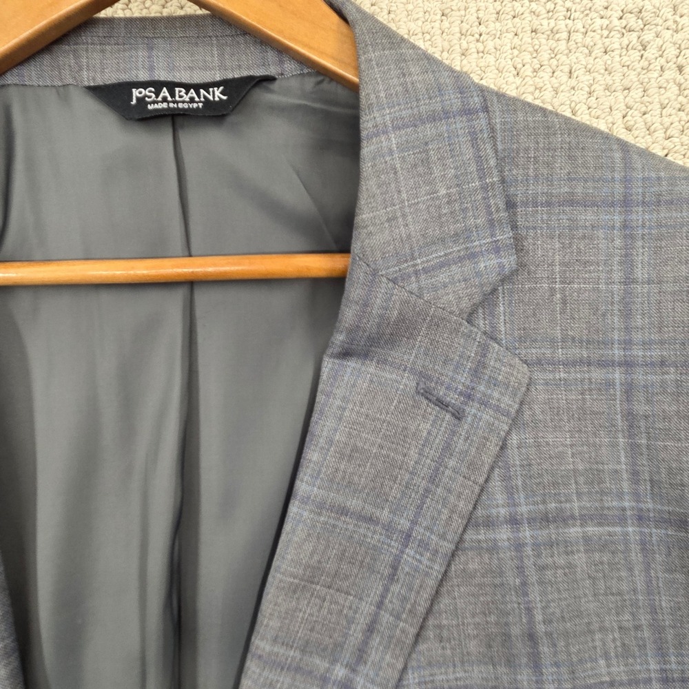 Jos A Bank‎ Traveler Traditional Fit Wool Blazer Jacket Gray Blue Plaid Mens 50R - Picture 3 of 10